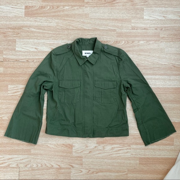 BB DAKOTA Jennie Cotton Twill Army Olive Green Bell Sleeve Bomber Jacket Large - Picture 4 of 10